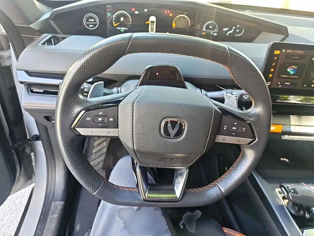 Changan UNI-V — миниатюра 11
