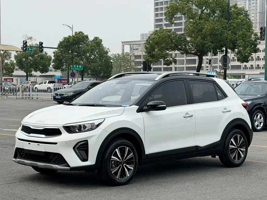 Kia KX1