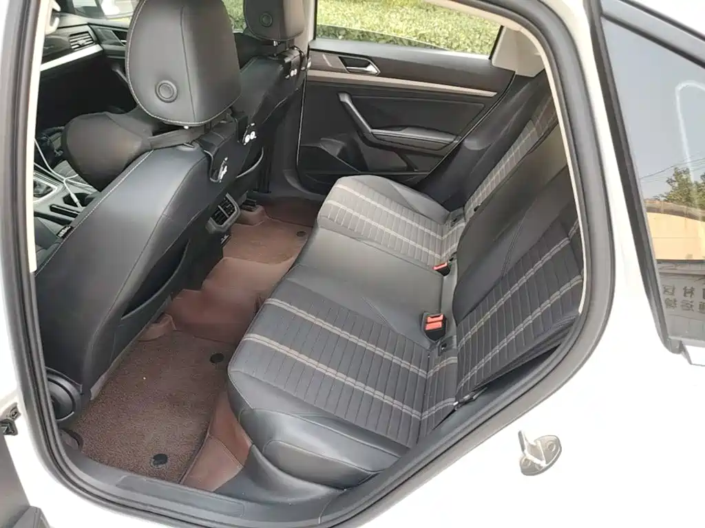 Volkswagen Lavida — миниатюра 17