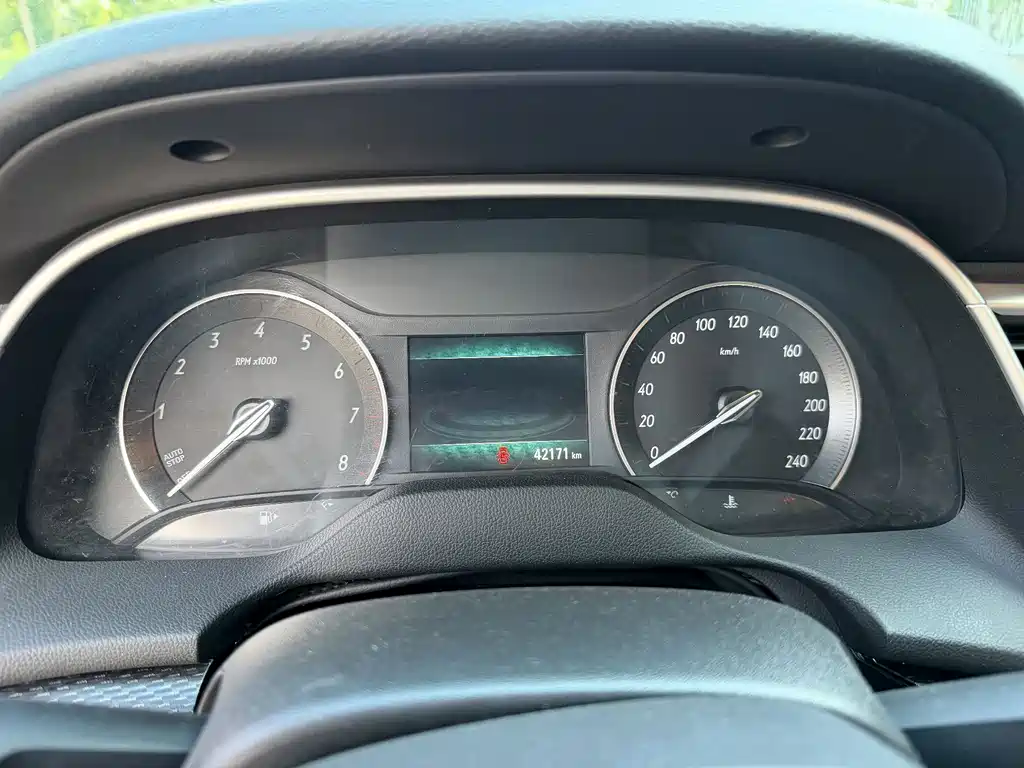 Buick Excelle — миниатюра 14