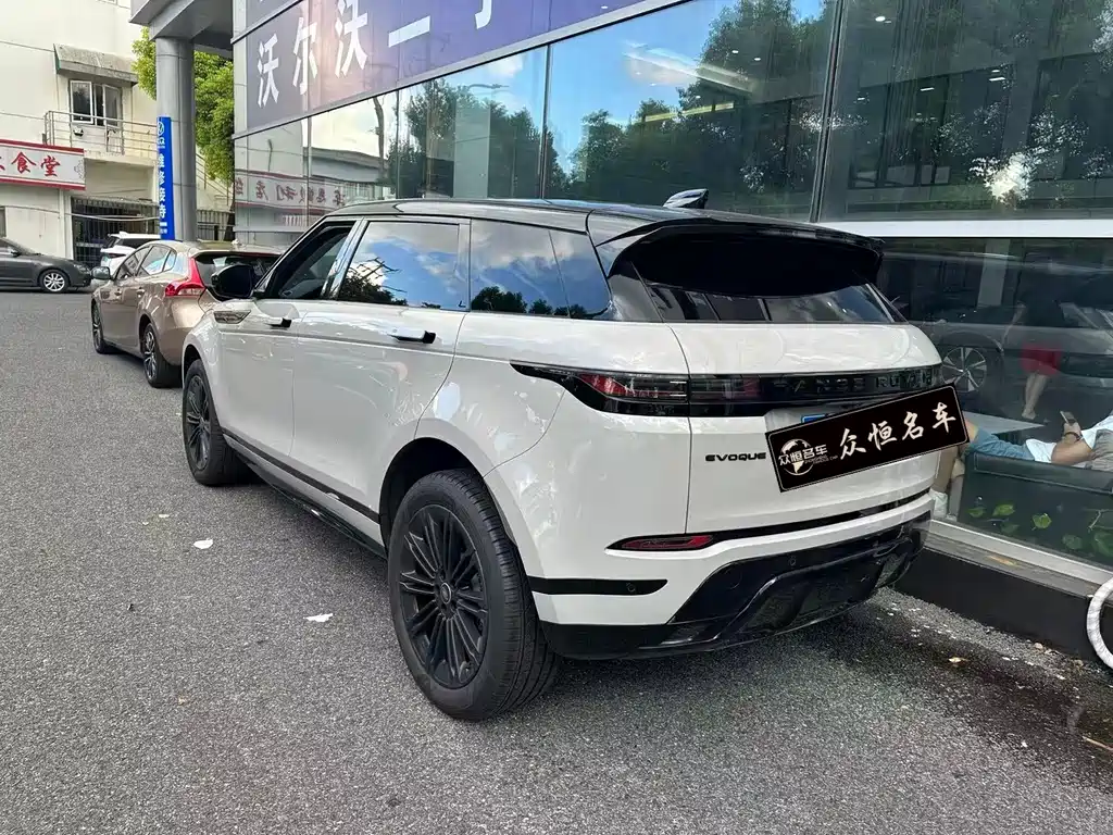 Land Rover Evoque — миниатюра 7