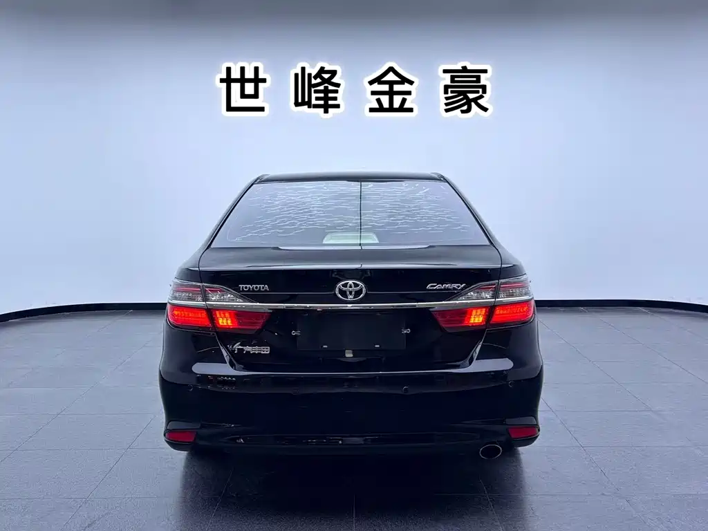 Toyota Camry — миниатюра 29