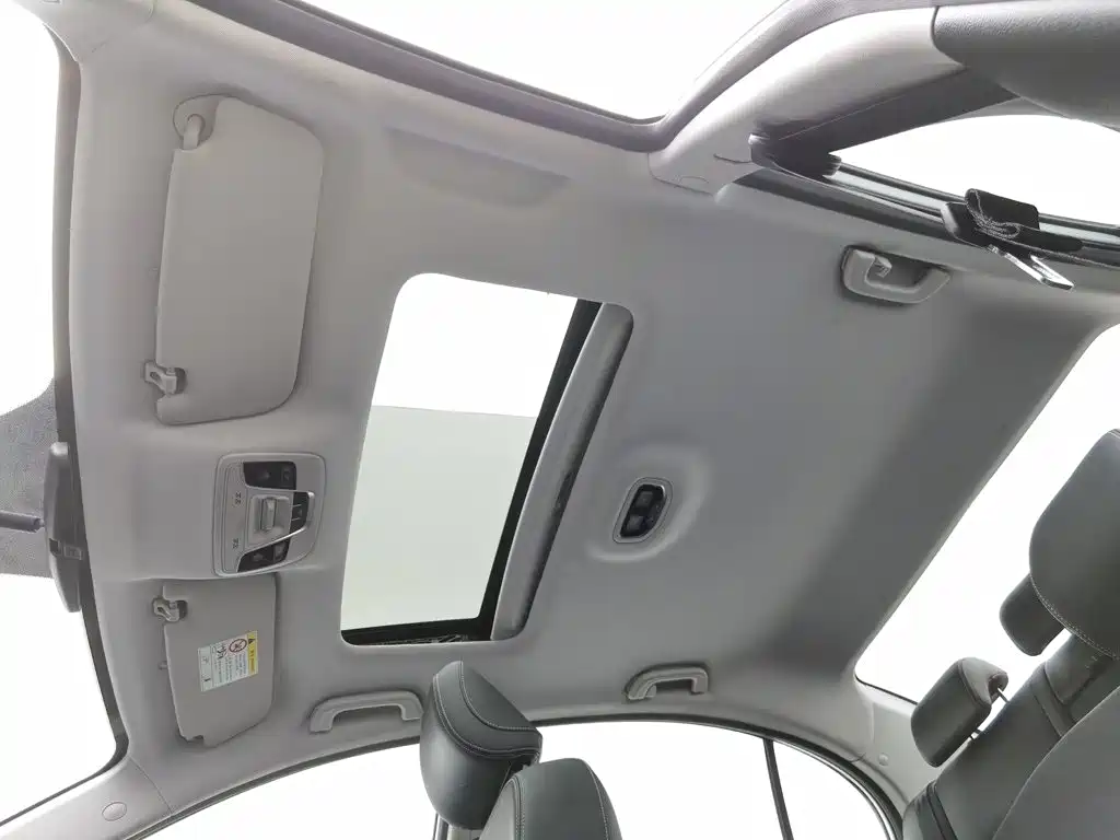 Geely Emgrand — миниатюра 14
