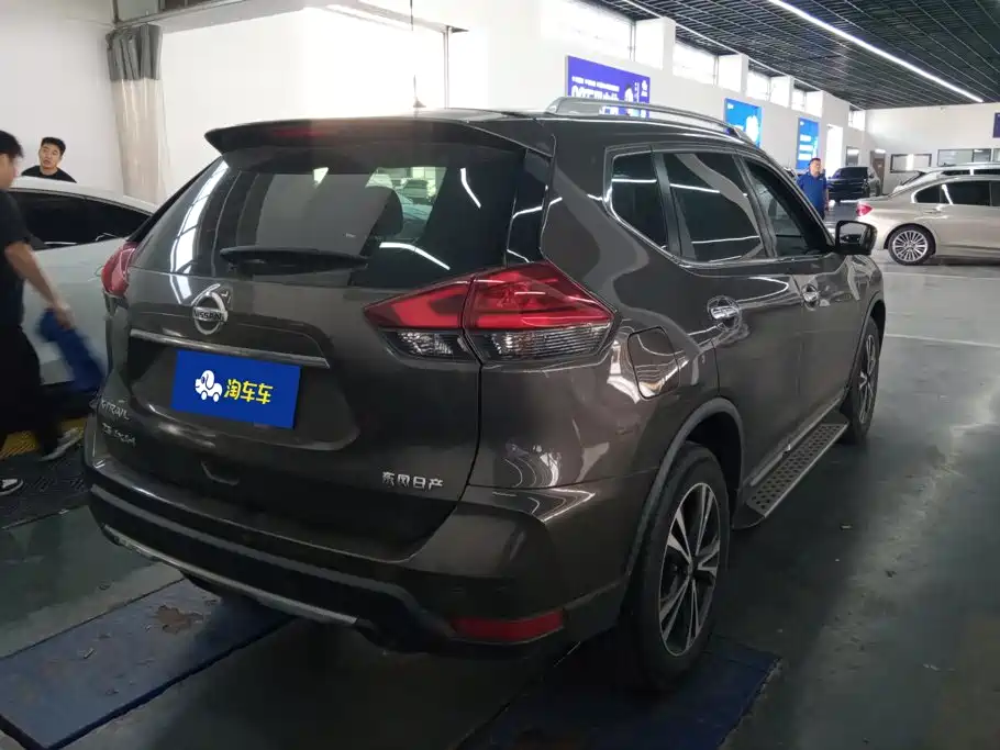 Nissan X-Trail — миниатюра 3