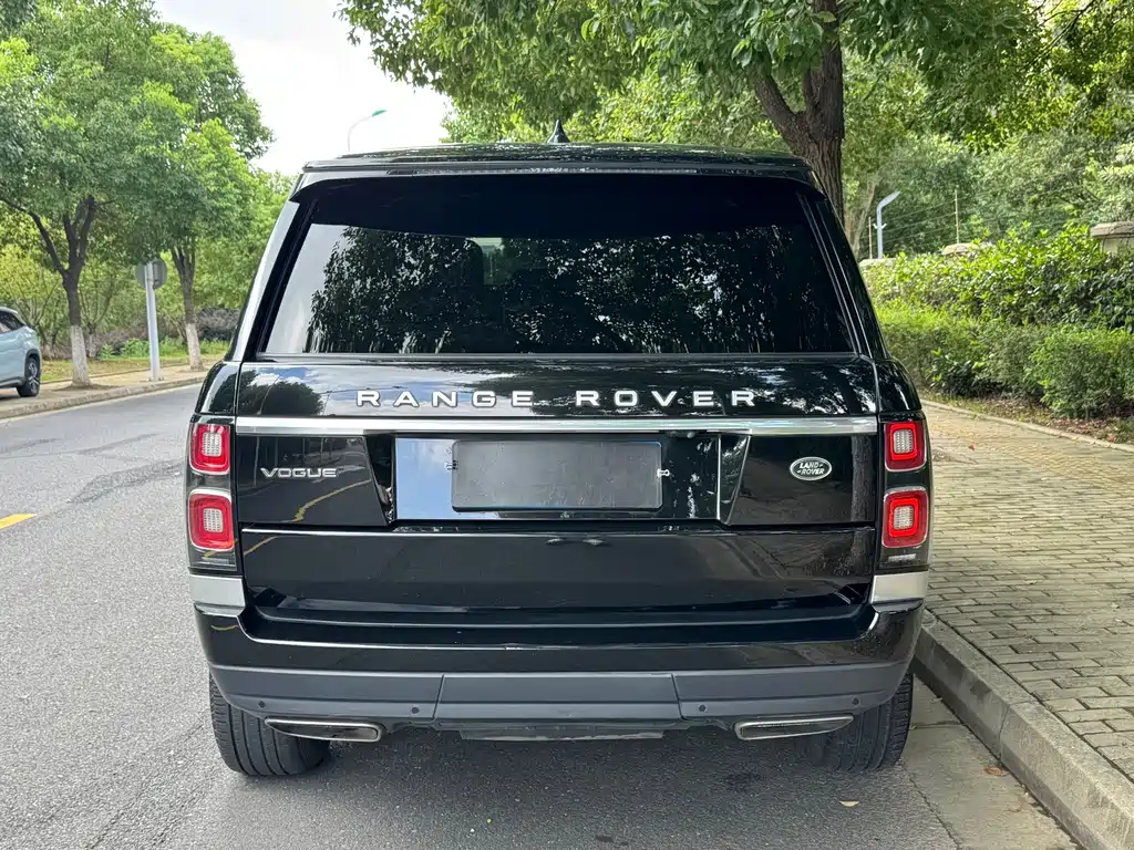 Land Rover Range Rover — миниатюра 5