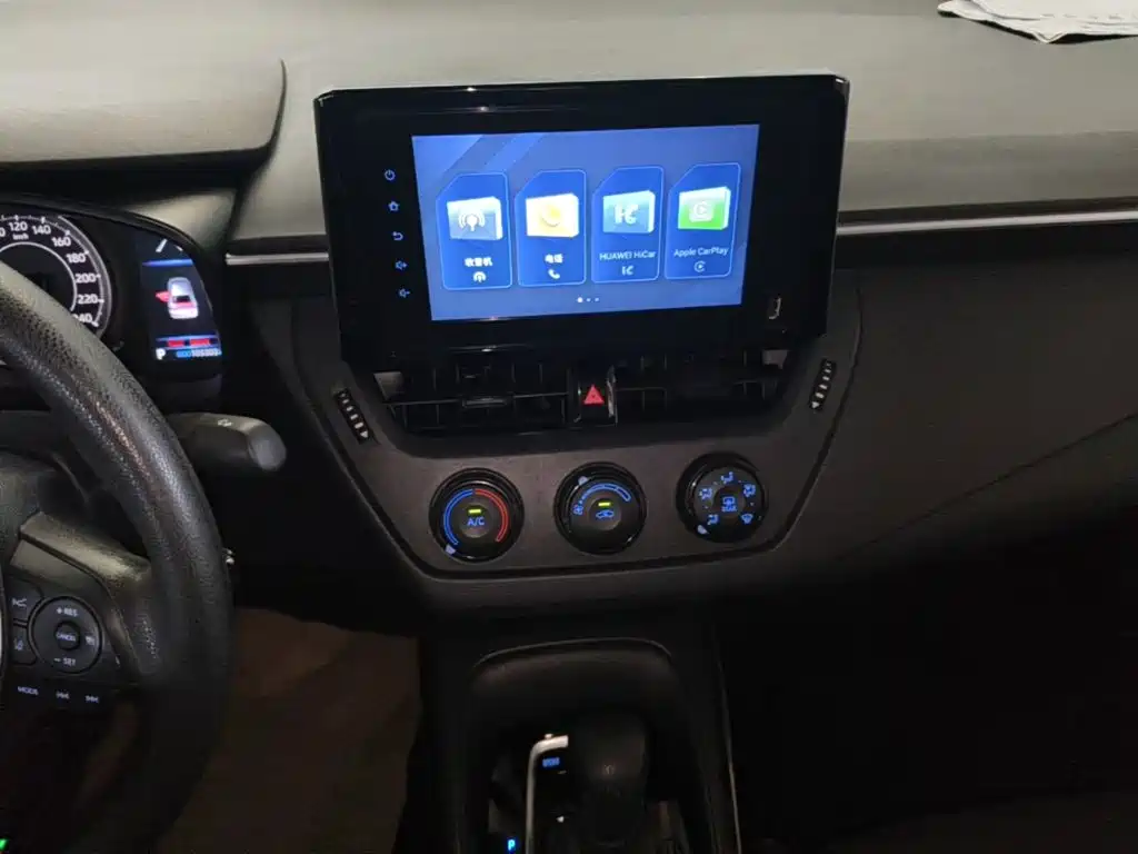 Toyota Corolla — миниатюра 13