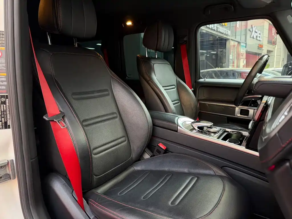 Mercedes-Benz G-Class — миниатюра 10