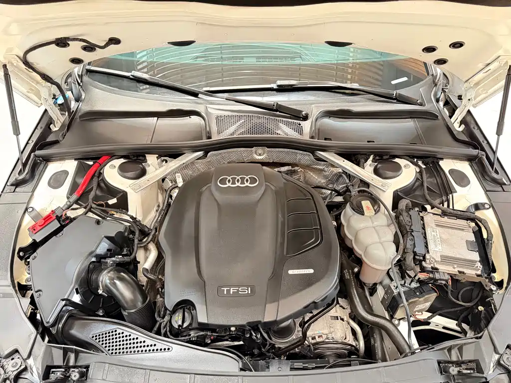 Audi A4L — миниатюра 21