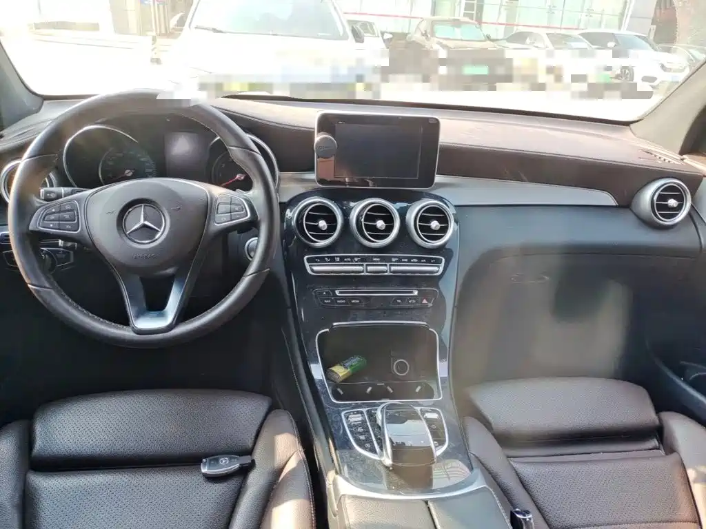 Mercedes-Benz GLC — миниатюра 5