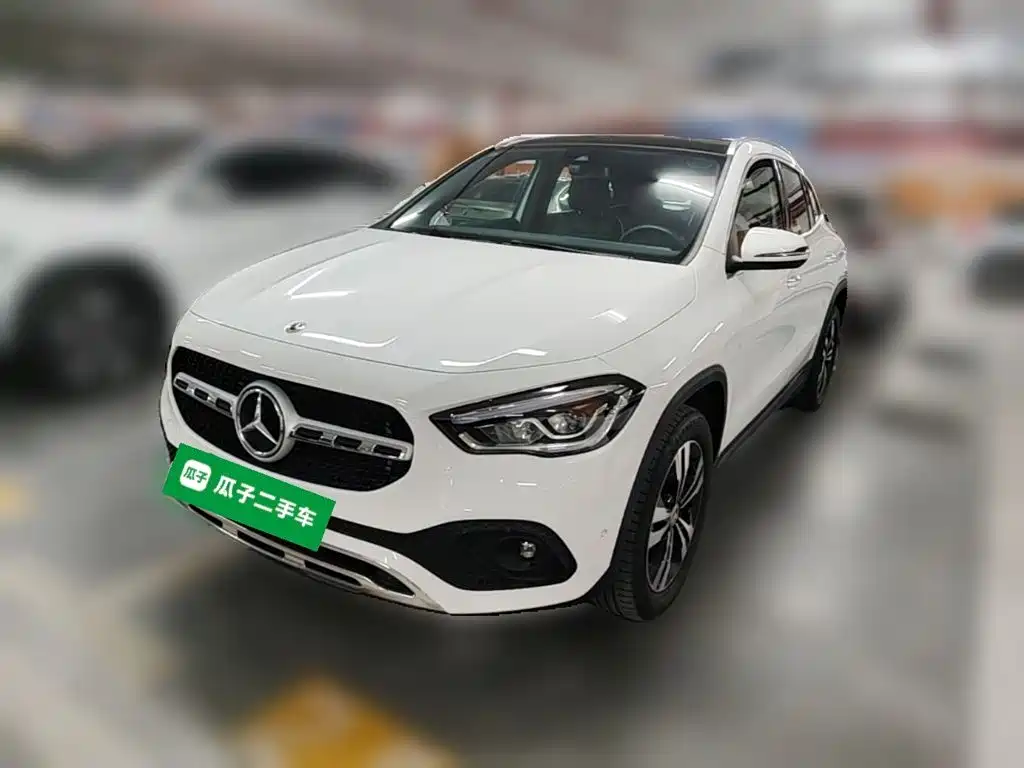 奔驰GLA 2023款 GLA 220 2023