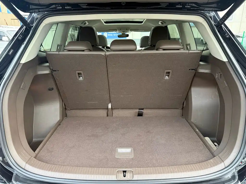 Volkswagen Viloran — миниатюра 25