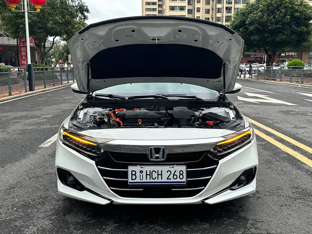 Honda Accord — миниатюра 14