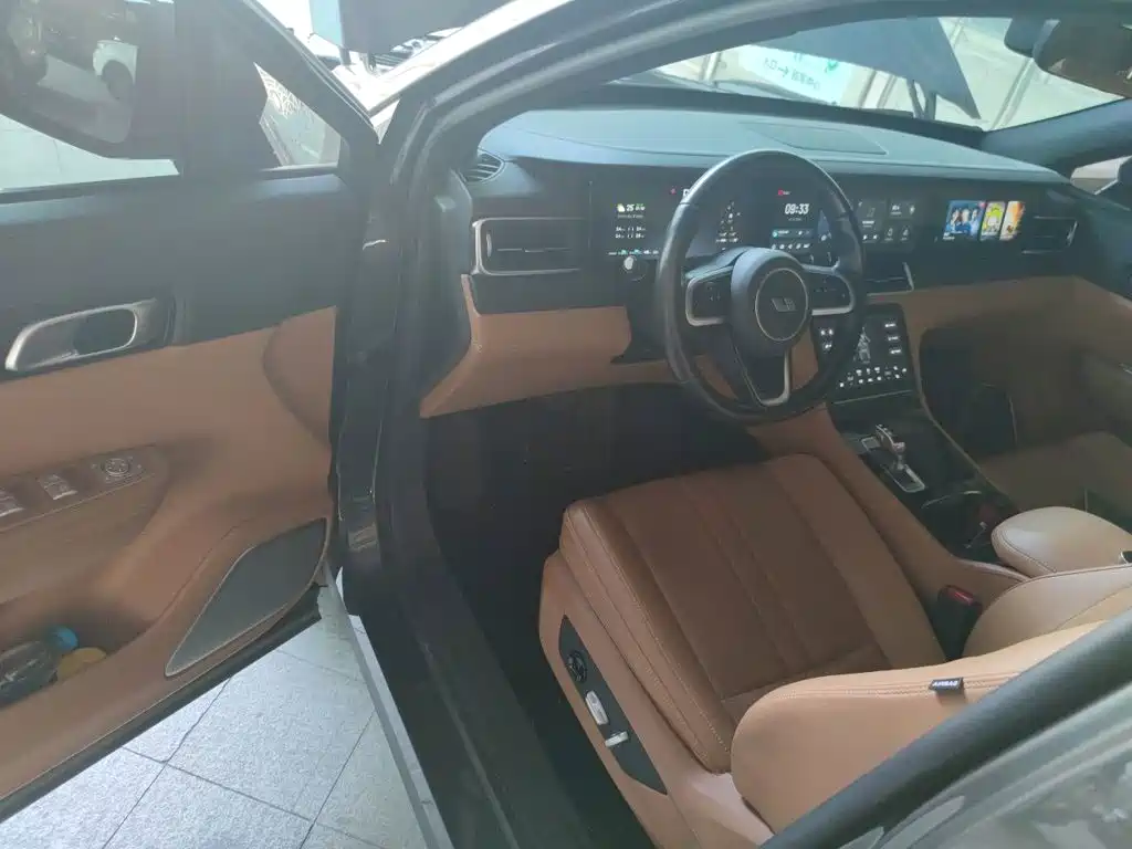 Li Auto Li ONE — миниатюра 12