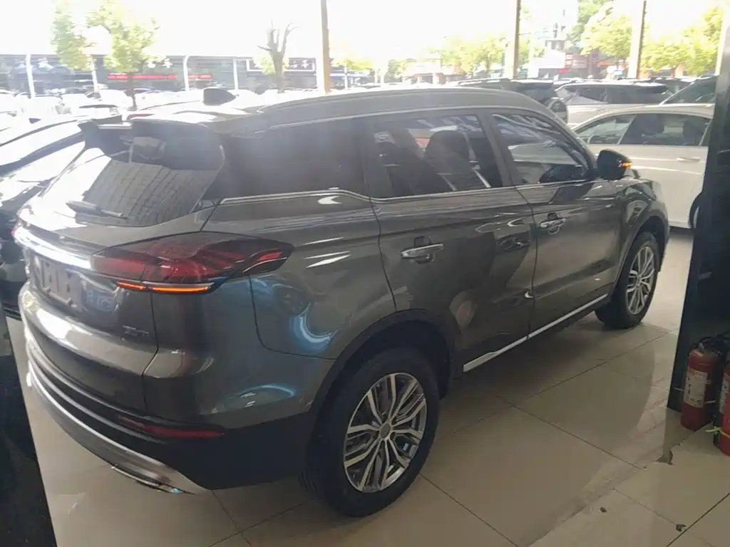 Geely Boyue — миниатюра 7