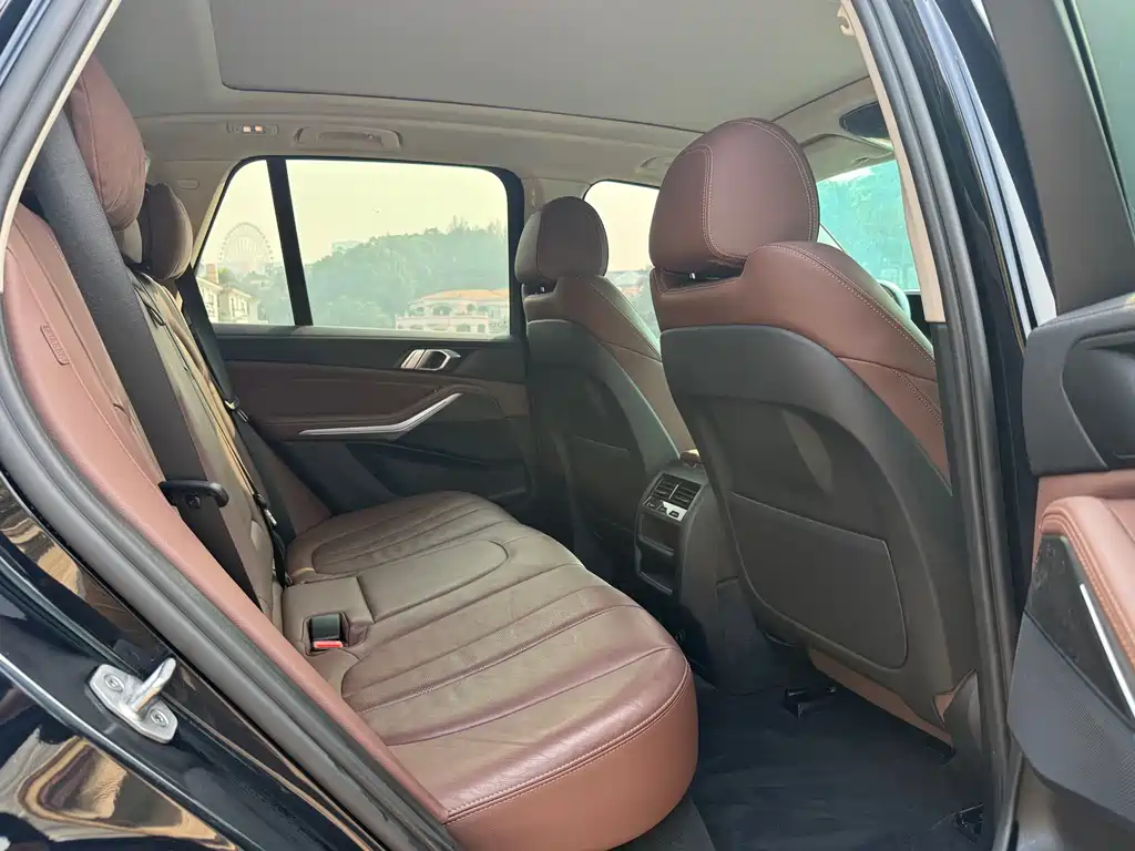BMW X5 2021 xDrive30i M Sport