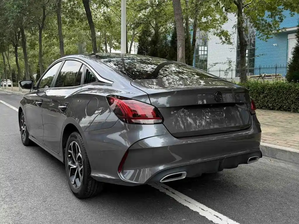 MG MG5 — миниатюра 6
