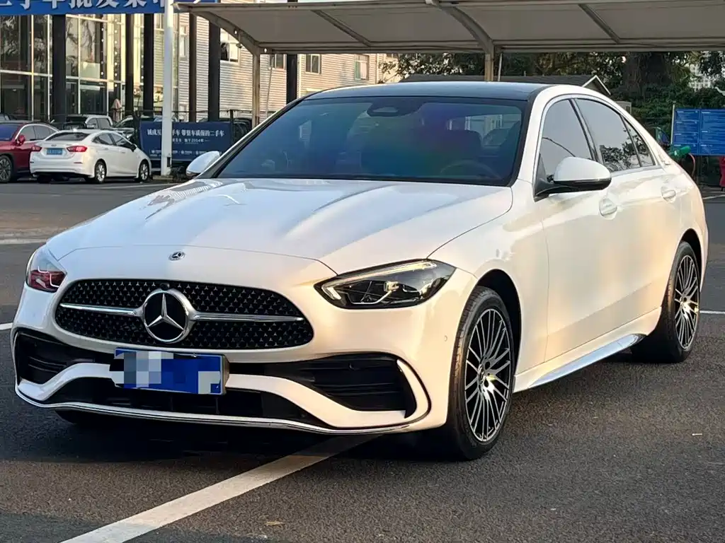 Mercedes-Benz C-Class 2022