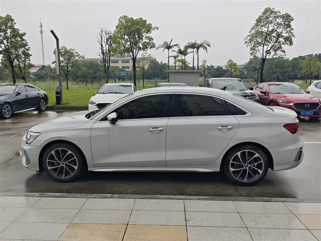 Audi A3 — миниатюра 3