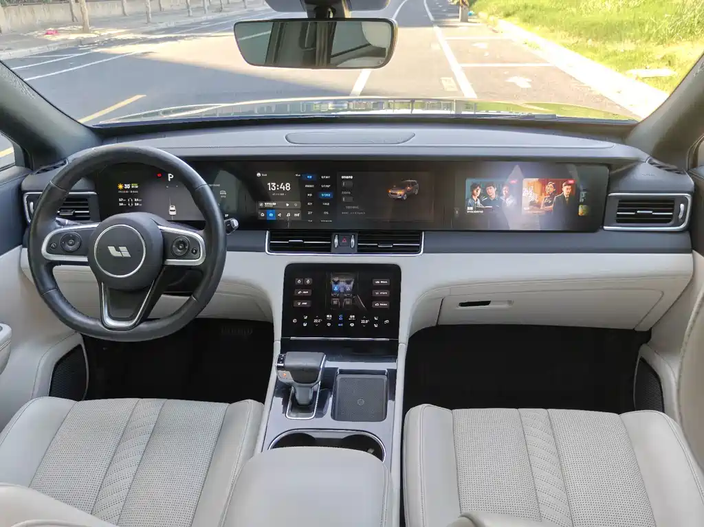 Li Auto Li ONE — миниатюра 4