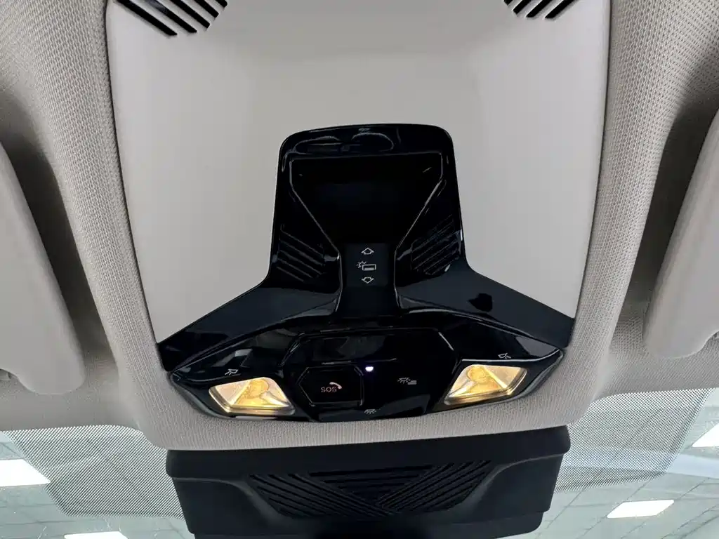 BMW X1 — миниатюра 19