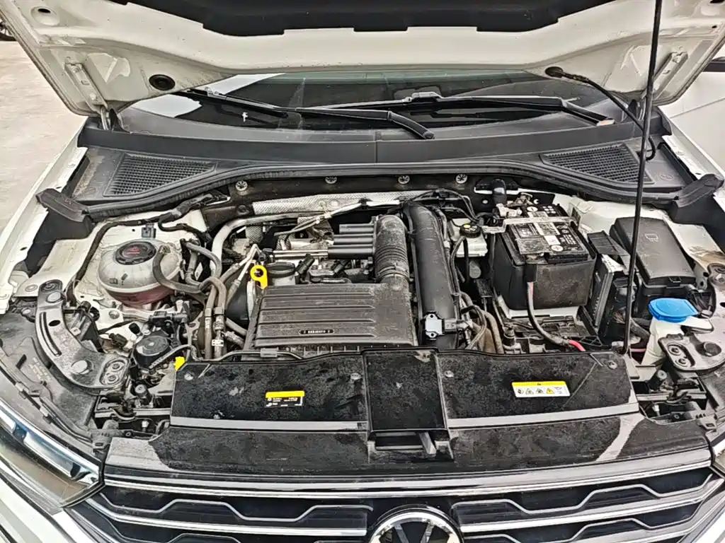 Volkswagen T-Roc — миниатюра 20