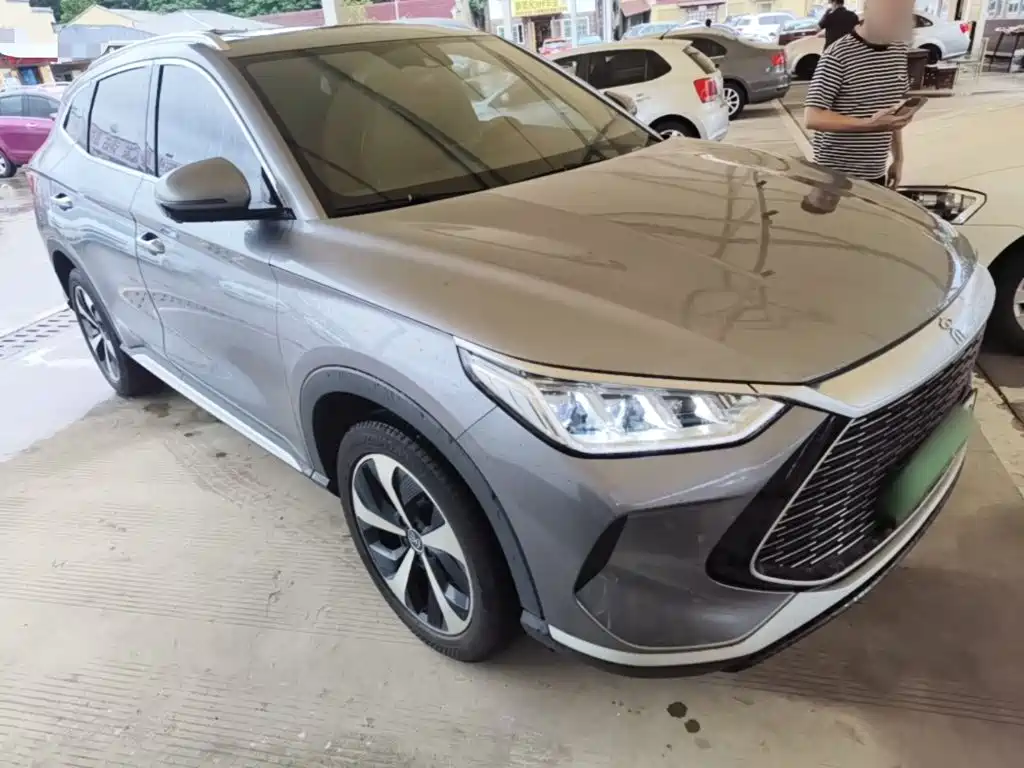 BYD PLUS New Energy — миниатюра 4