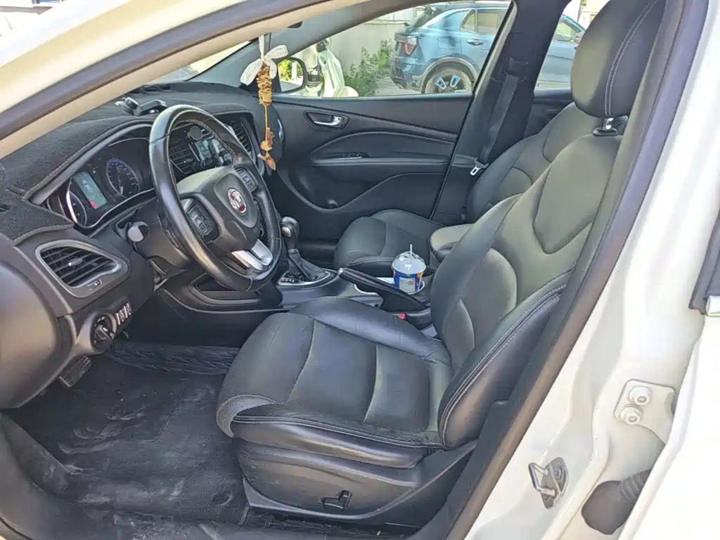 Fiat Viaggio — миниатюра 15