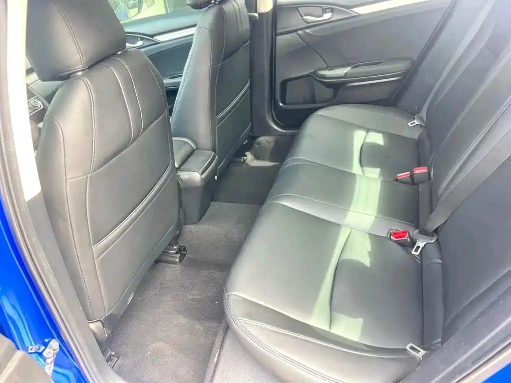 Honda Civic — миниатюра 4