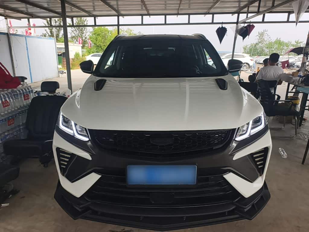 Geely Binyue 1.4 л 2021 г. Белый, пробег 40300 км