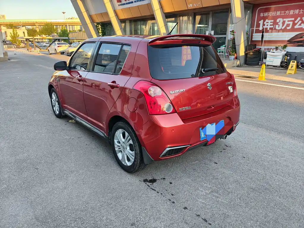 Suzuki Swift — миниатюра 4