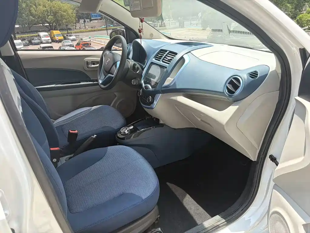 Changan Benben E-Star — миниатюра 11