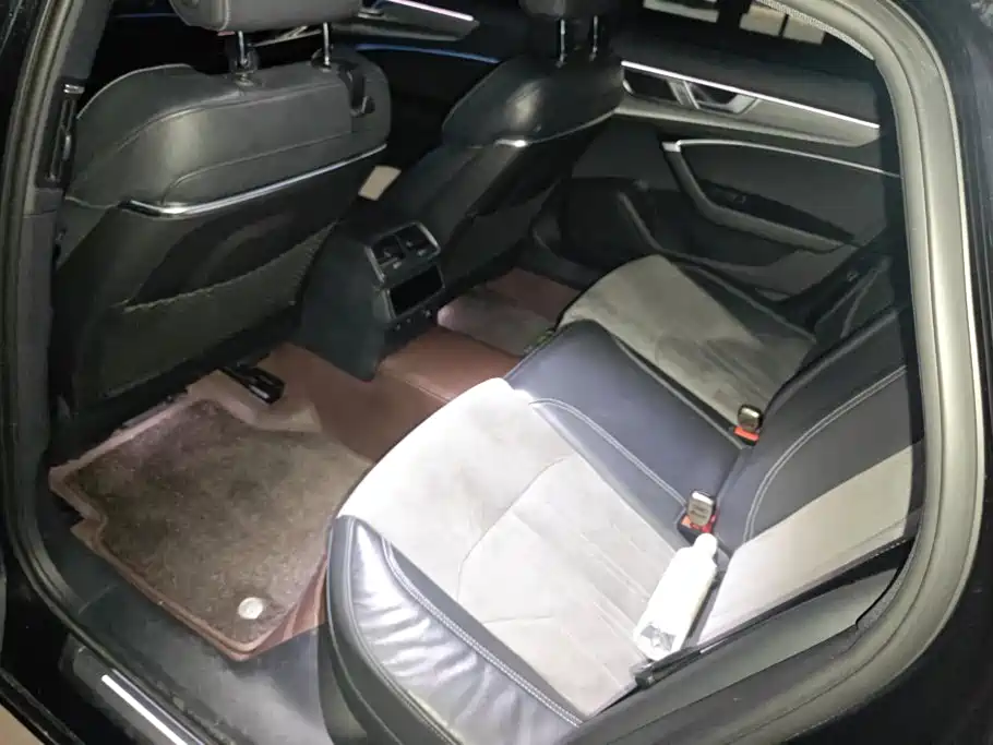 Audi A6L — миниатюра 11