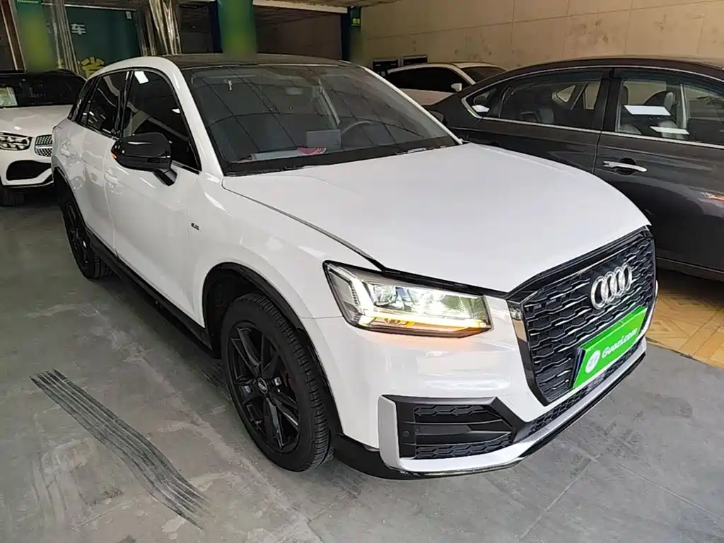 Audi Q2L — миниатюра 4