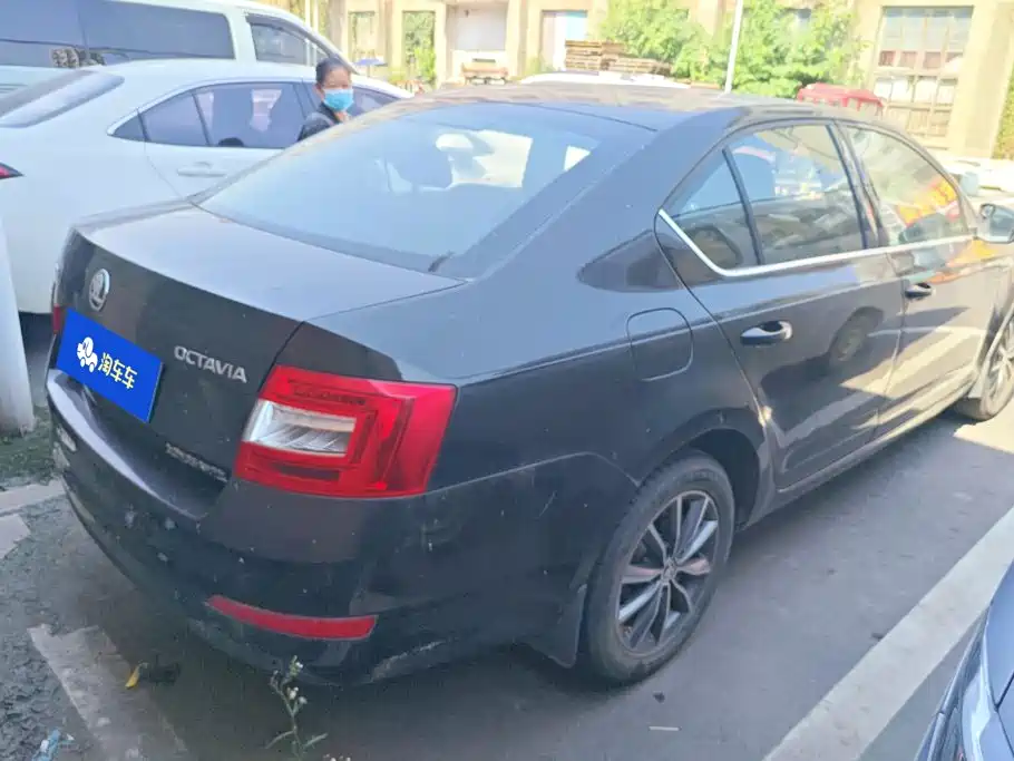 Skoda Octavia — миниатюра 3
