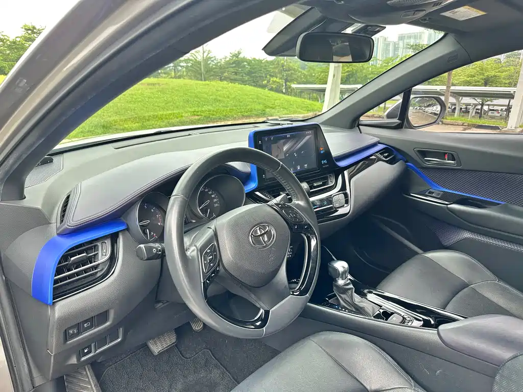 Toyota IZOA — миниатюра 15