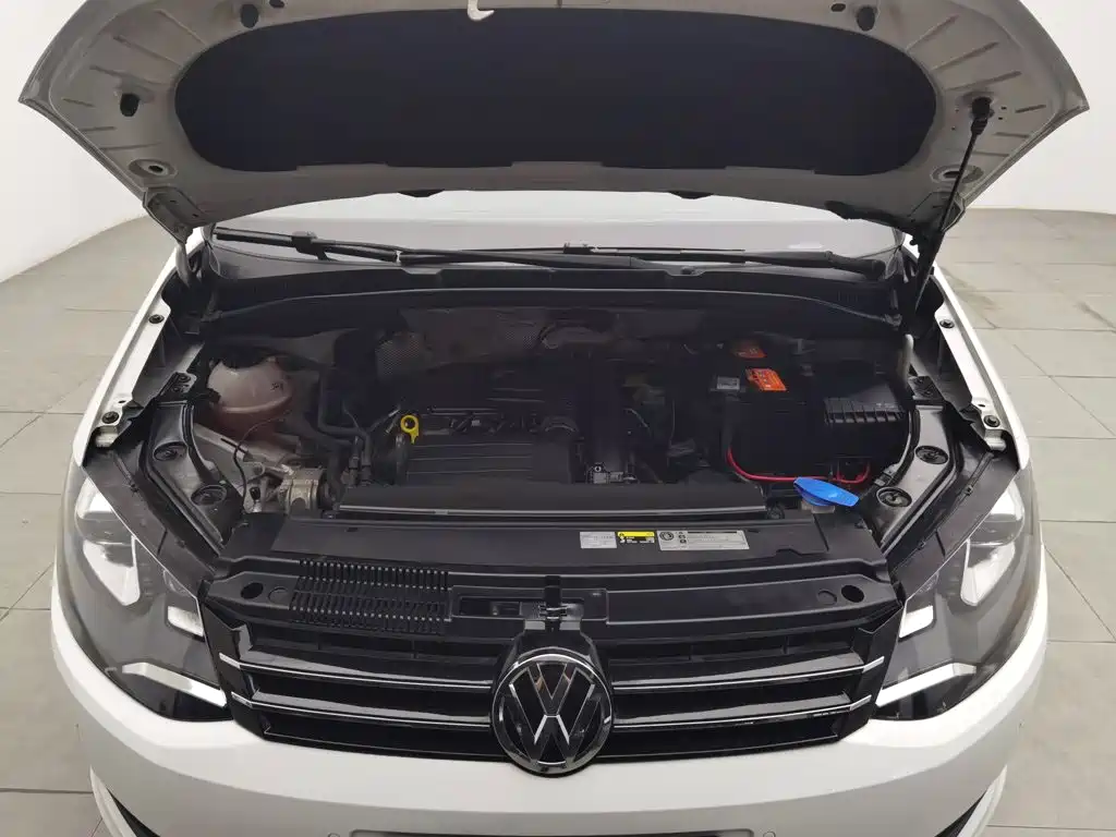 Volkswagen Sharan — миниатюра 6