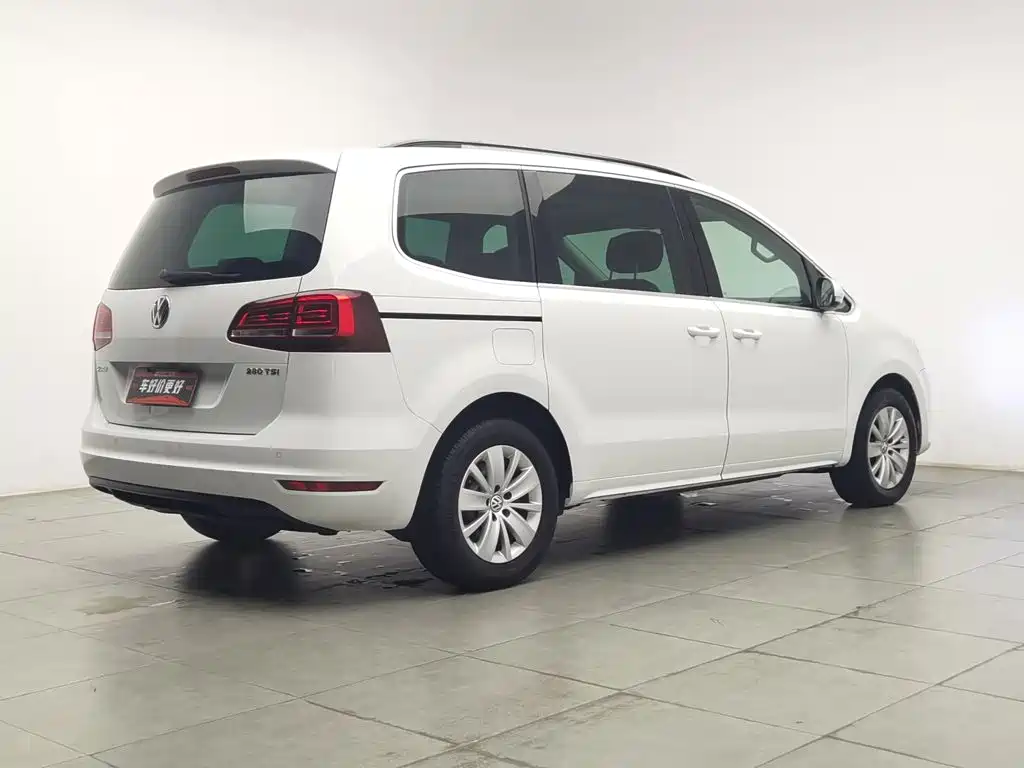 Volkswagen Sharan — миниатюра 2