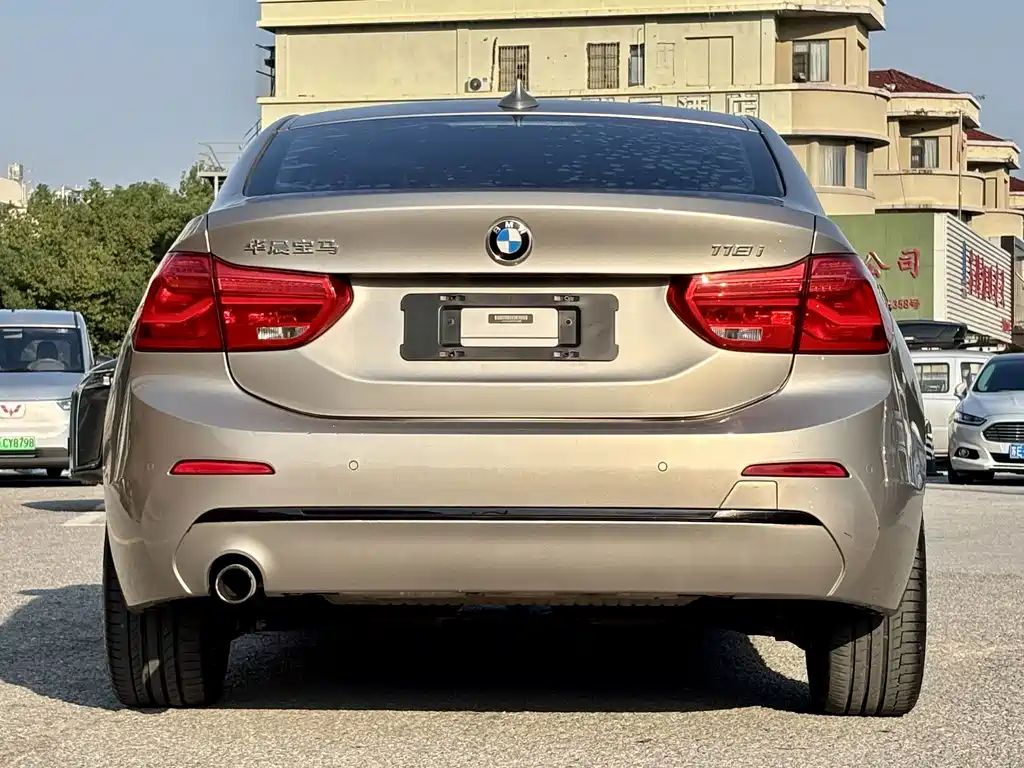BMW 1 Series — миниатюра 6