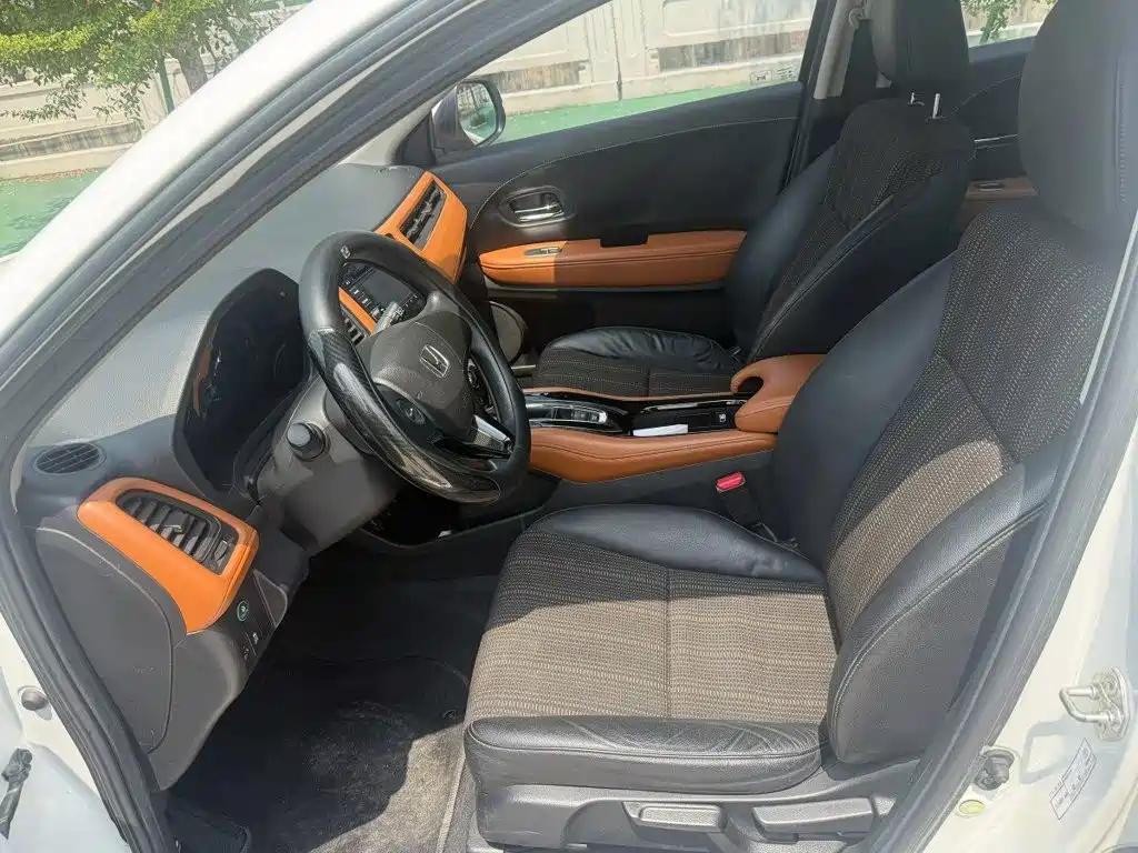 Honda Vezel — миниатюра 6