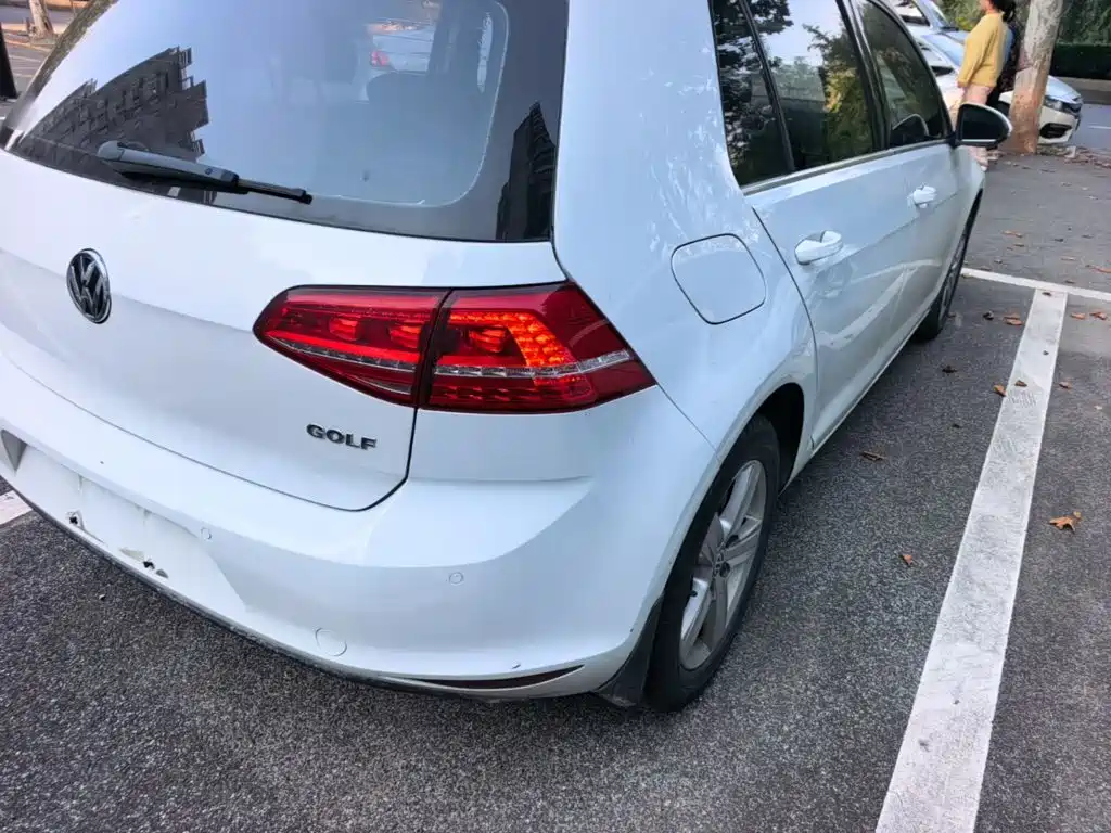 Volkswagen Golf — миниатюра 8