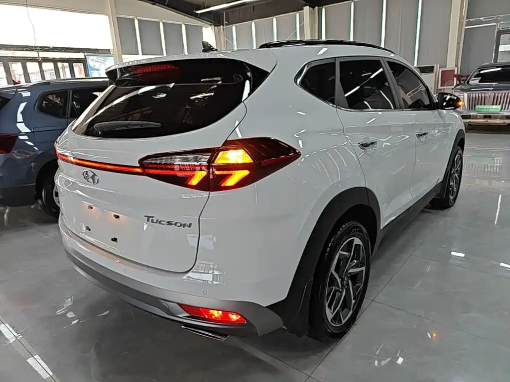 Hyundai Tucson — миниатюра 7