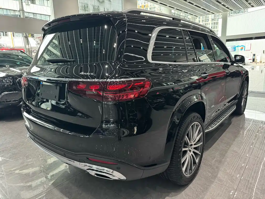 Mercedes-Benz GLS — миниатюра 24
