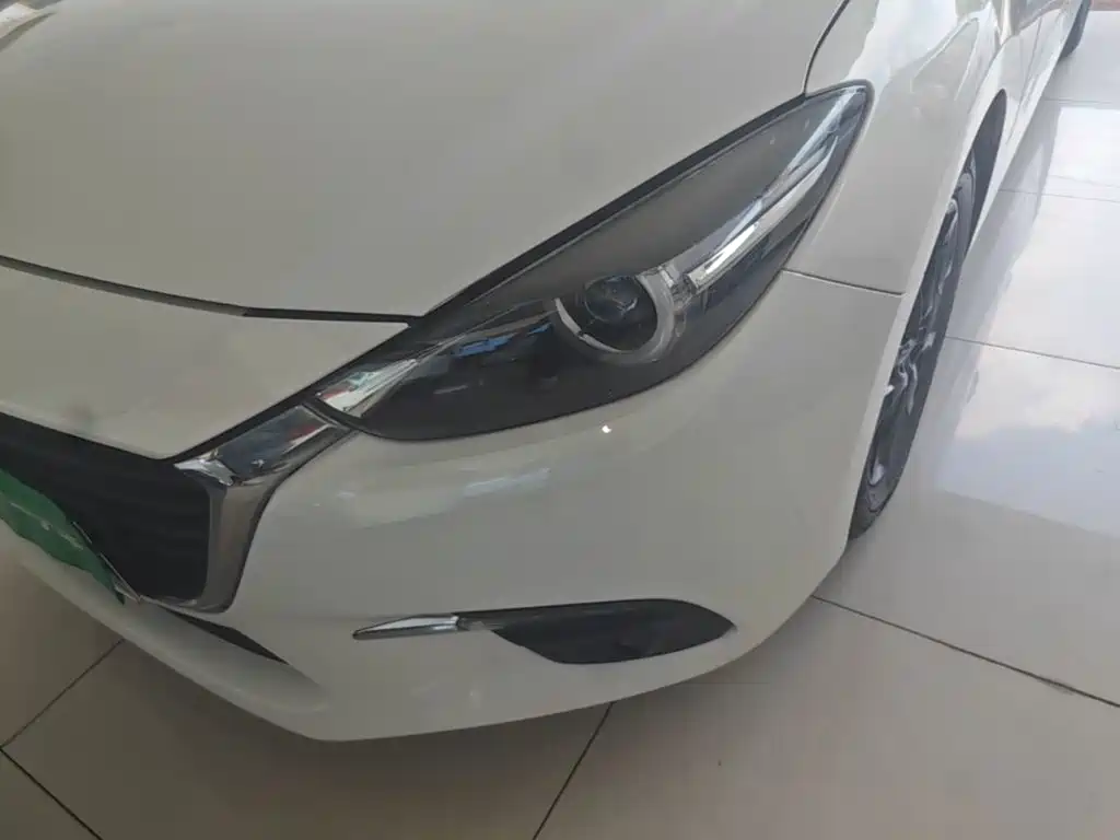 Mazda 3 Axela — миниатюра 24