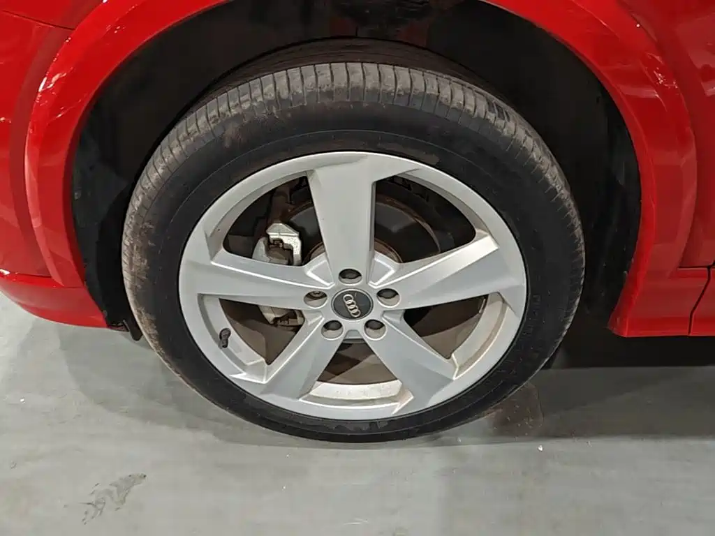 Audi Q2L — миниатюра 23