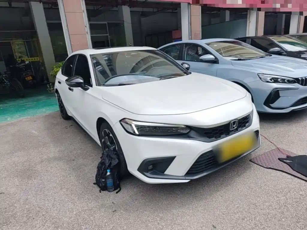Honda Civic — миниатюра 4