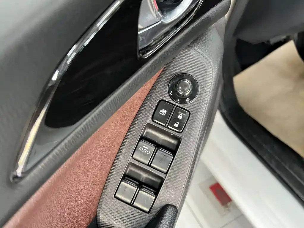 Mazda 3 Axela — миниатюра 17