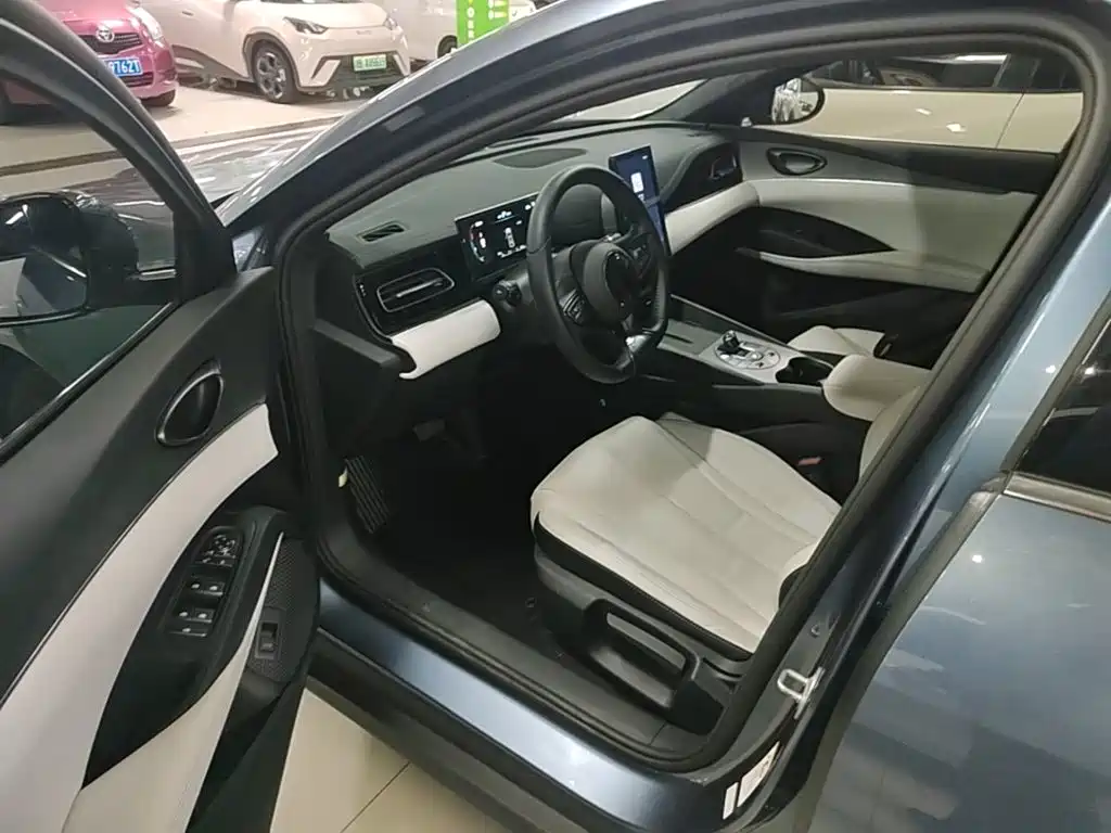 BYD Seal 06 — миниатюра 16