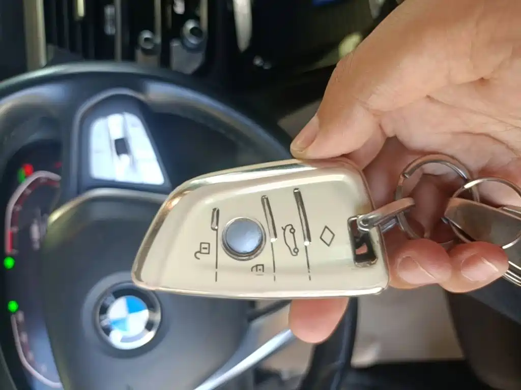 BMW X3 — миниатюра 9