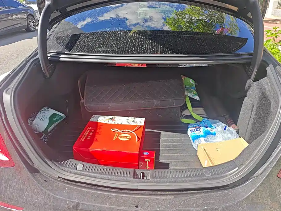 Mercedes-Benz E-Class E 2019 E 200 L Sport 4MATIC