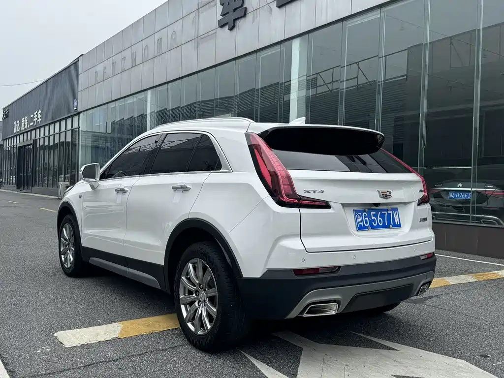 Cadillac XT4 — миниатюра 7